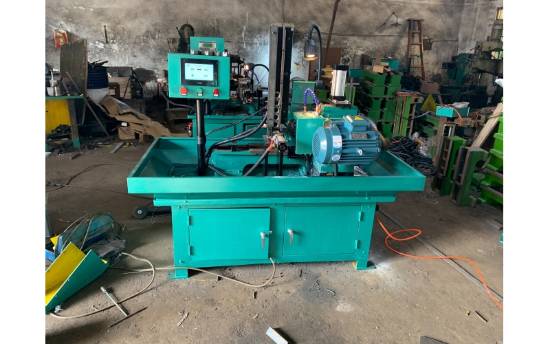 什么是螺母開槽機？
